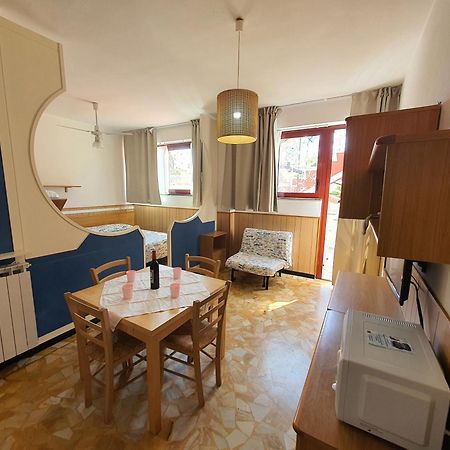 Residence Olivotti Finale Ligure Buitenkant foto