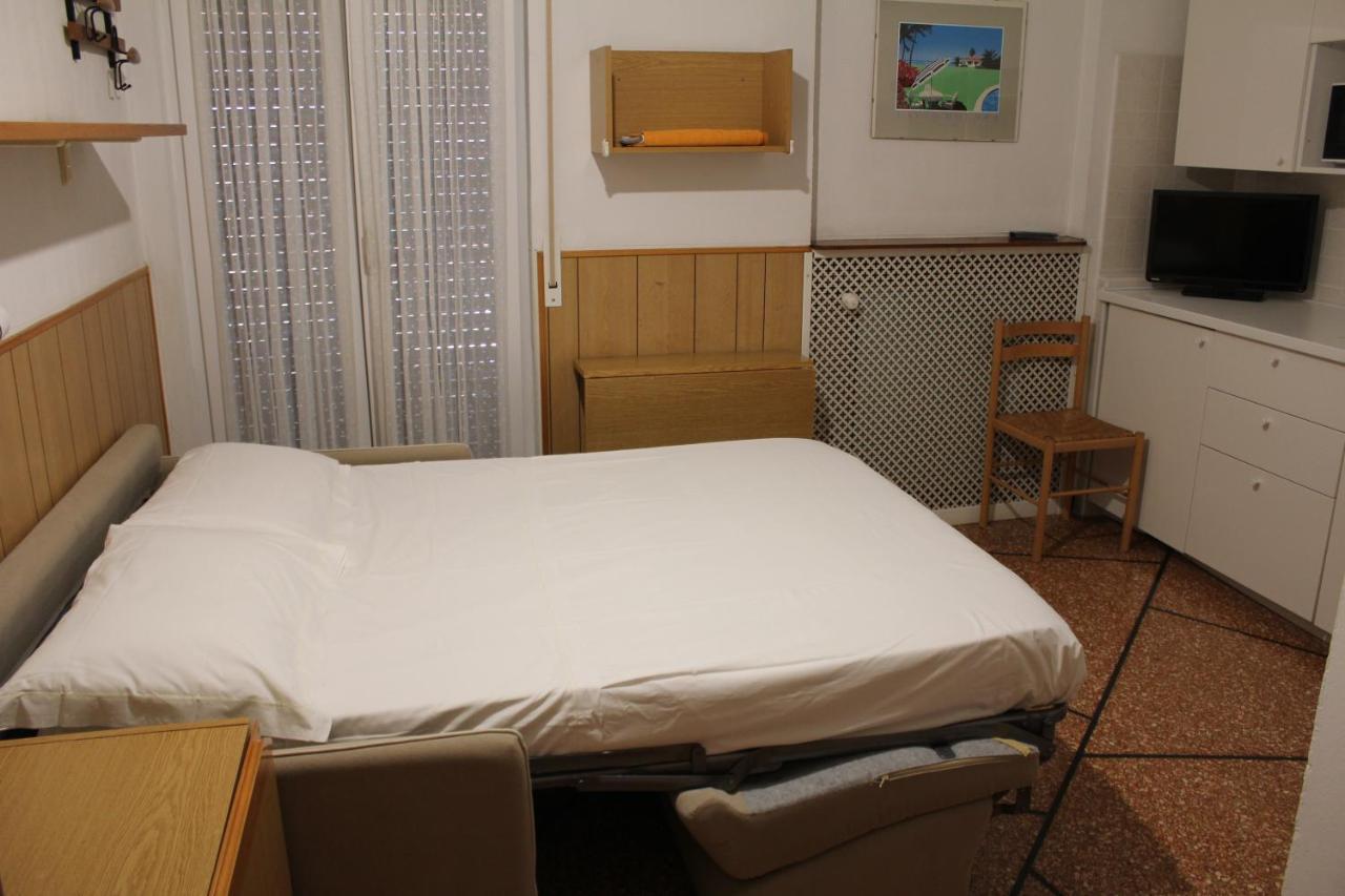 Residence Olivotti Finale Ligure Buitenkant foto