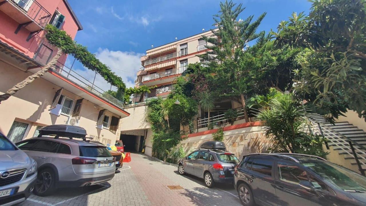 Residence Olivotti Finale Ligure Buitenkant foto