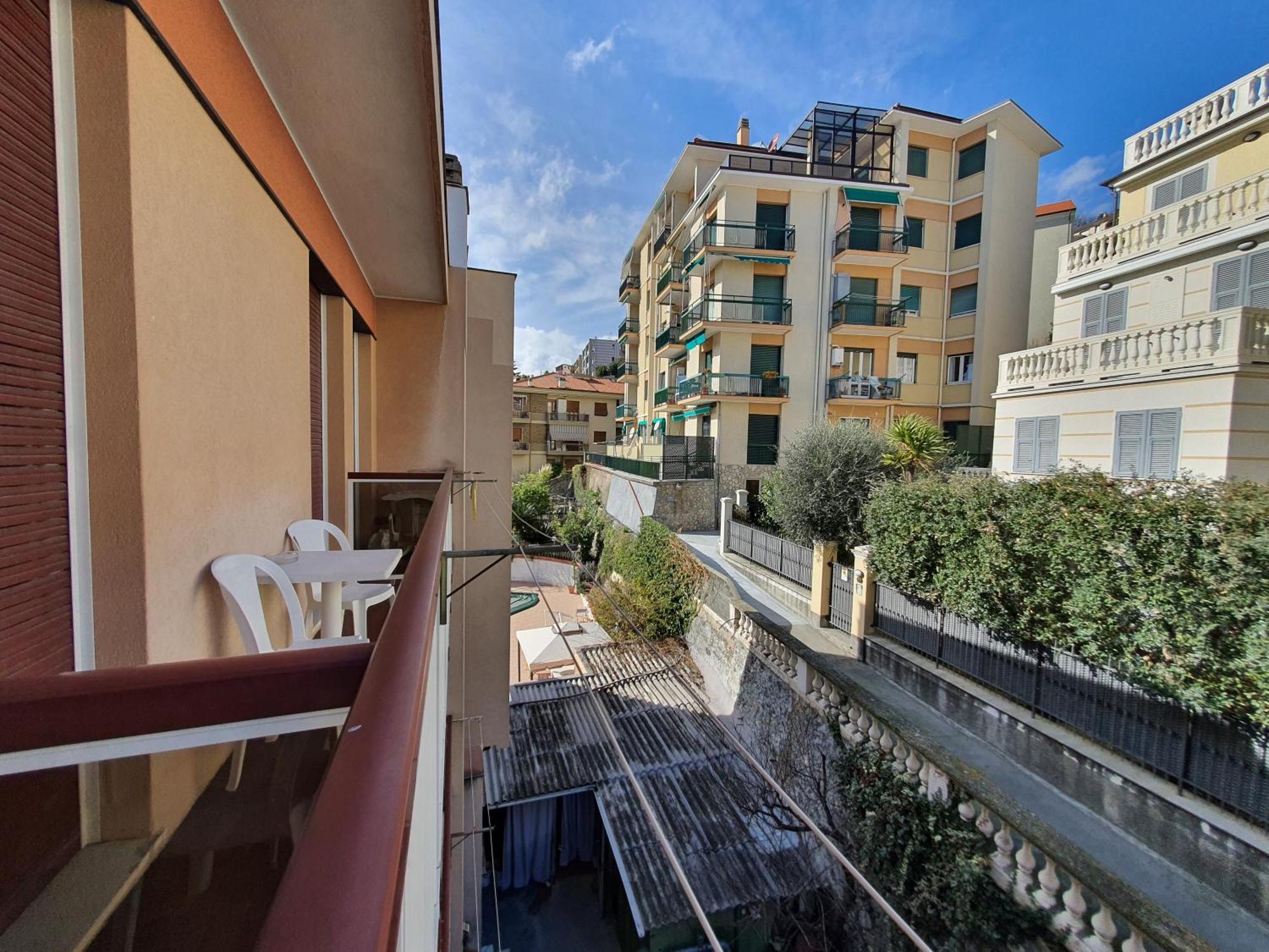 Residence Olivotti Finale Ligure Buitenkant foto