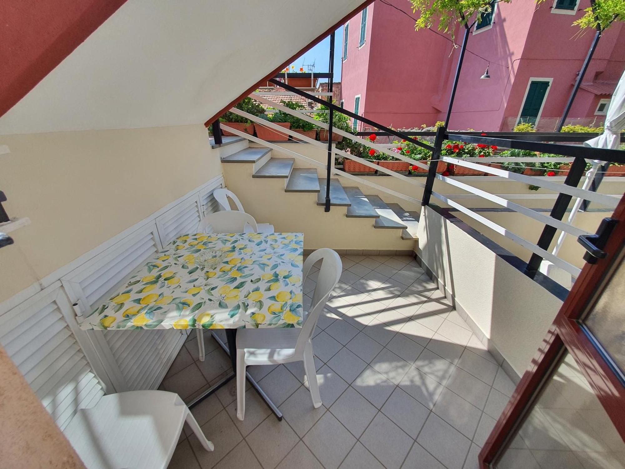 Residence Olivotti Finale Ligure Buitenkant foto