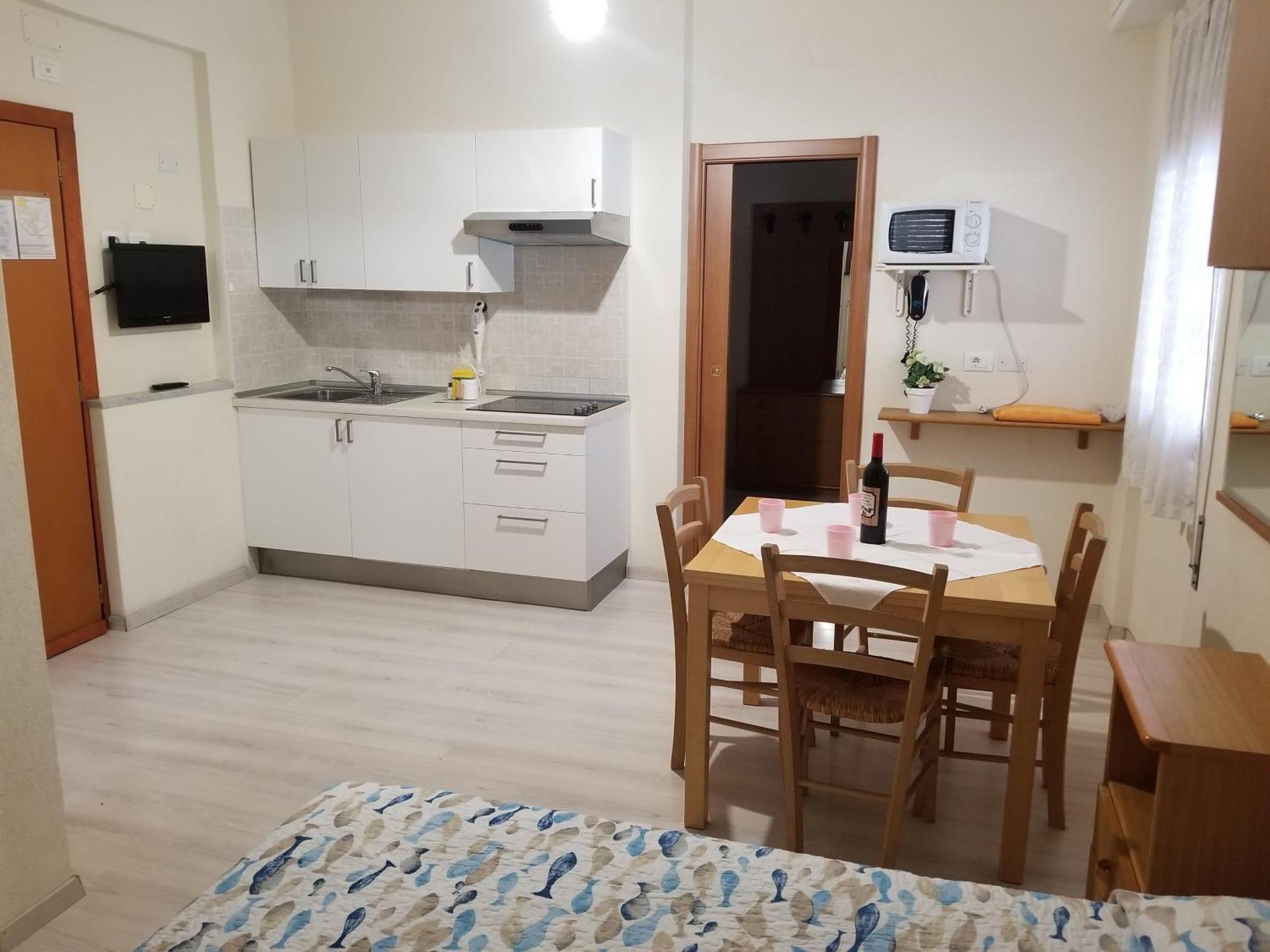Residence Olivotti Finale Ligure Buitenkant foto