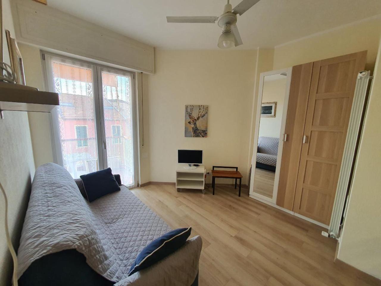 Residence Olivotti Finale Ligure Buitenkant foto
